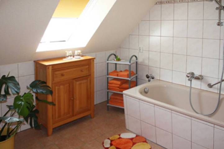 Ferienwohnung für 3 Personen, mit Garten in Peenehagen - 3