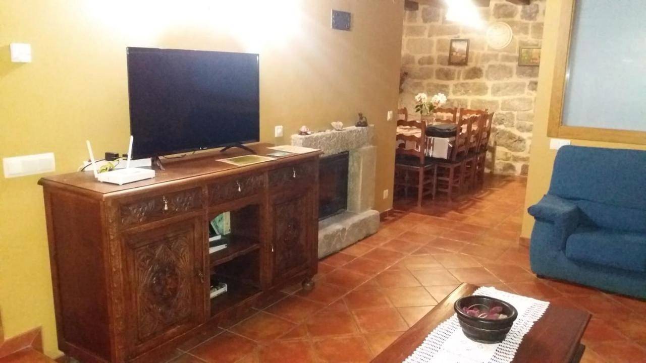 Five-Bedroom House in Alloz, Valle de Yerri