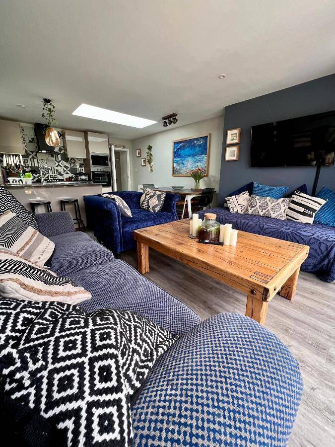 Appartement de vacances pour 8 personnes, avec jardin et jacuzzi, animaux acceptés
