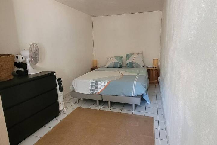 Entire apartment, Duplex Avec Terrasse sur les Toits D'aix en Provence - Avec Climatisation in Aix-en-Provence, Aix-en-Provence region