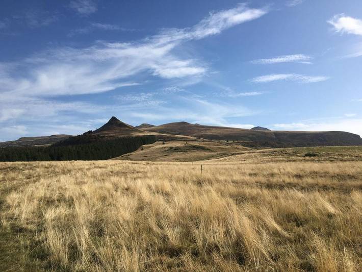 Gîte pour 5 personnes, avec jardin et vue à Chastreix - 3