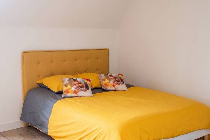 Gîte pour 2 personnes, avec jardin dans Abondant - 2