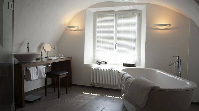 Engadiner Boutique Hotel Guardaval - Einzelzimmer Sent in Scuol, Unterengadin
