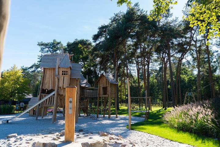 Parc de vacances pour 4 personnes, avec jardin ainsi que terrasse et piscine à Veldhoven - 3