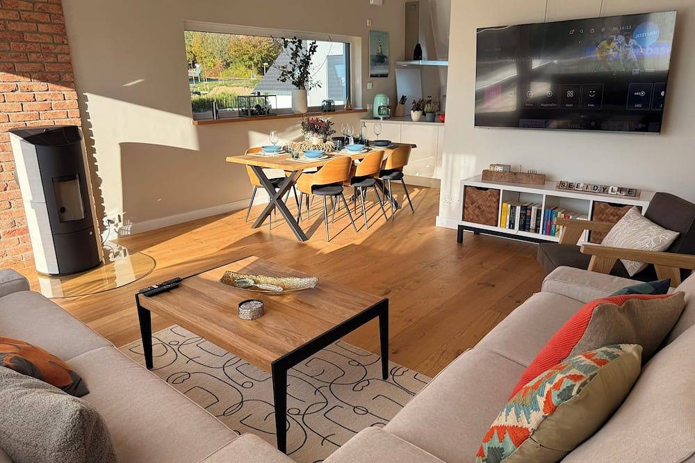 Ferienhaus am Möhnesee – Designhaus mit viel Platz für 6 Personen in Körbecke, Möhnesee