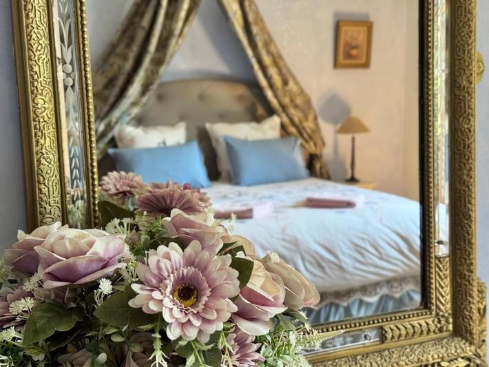 Location de vacances pour 12 personnes, avec jardin ainsi que vue et piscine à La Flocellière - 4