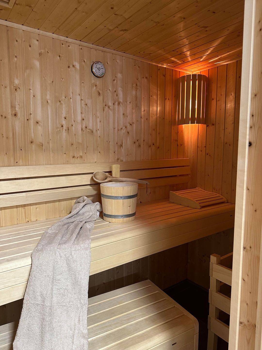 Diemelblick 14 – Seeblick. Sauna. Whirlpool-Badewanne. Familienfreundlich. in Diemelsee, die Mittelgebirge