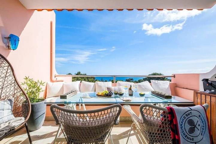 Apartamento de férias para 6 pessoas, com jardim e terraço em Cascais