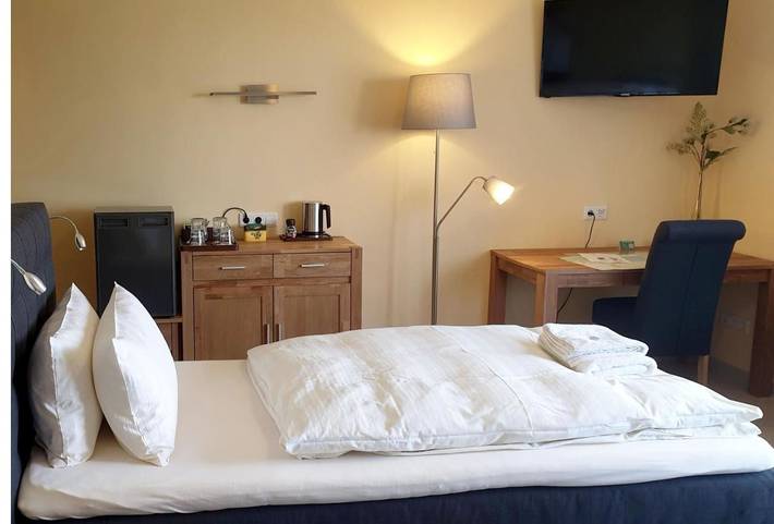 Ferienwohnung für 2 Personen, mit Terrasse und Garten sowie Ausblick in Warstein - 3