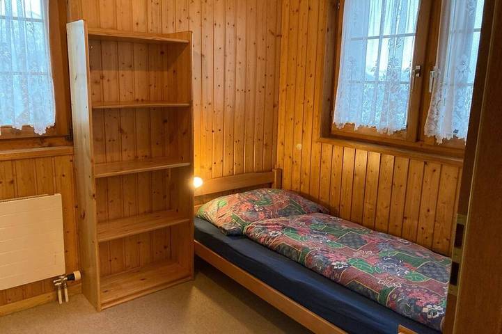 Ganze Wohnung, Chalet Gerbera Appartement/Fewo, Bad, Wc 5-Bettwohnung in Rosswald, Brig