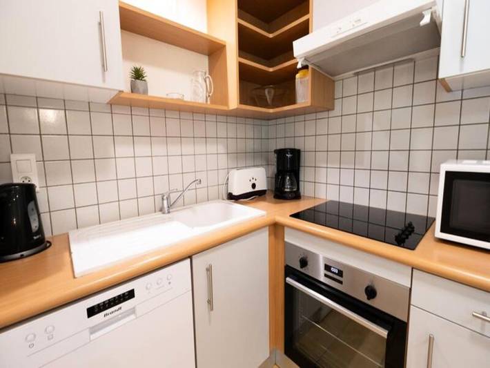 Gîte pour 4 personnes, avec terrasse et piscine, animaux acceptés dans Massegros Causses Gorges - 2