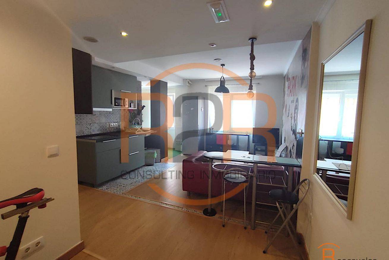 Appartement entier, 625B 4 Suites Pumarín in Oviedo, Chaîne Cantabrique