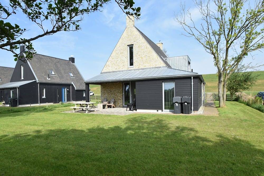 Villa in Friesland bij Waddenkust in Franekeradeel, Nederlandse Noordzeekust