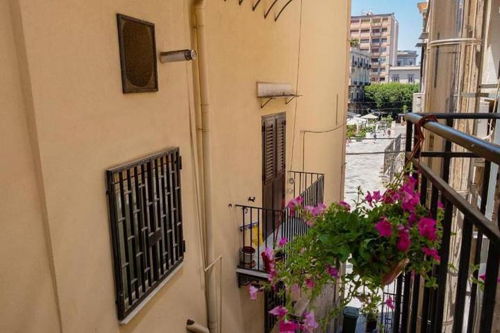 Entire apartment, Casa Duci - Historic center in Castellammare (Palermo), Palermo