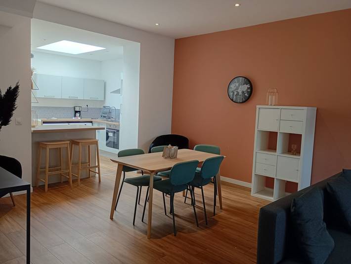 Proche de Lille, Maison 5 Chambres avec Jardin in Faches-Thumesnil, Lille region