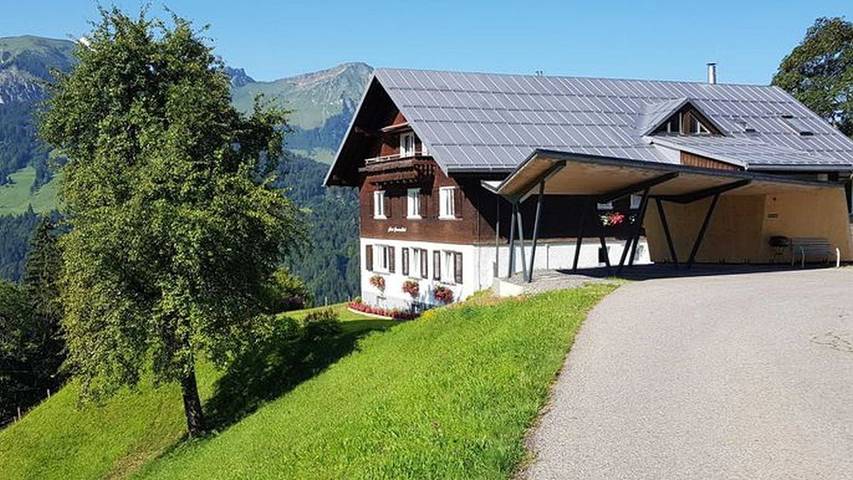 Ferienwohnung für 2 Personen, mit Garten und Balkon sowie Ausblick - 1