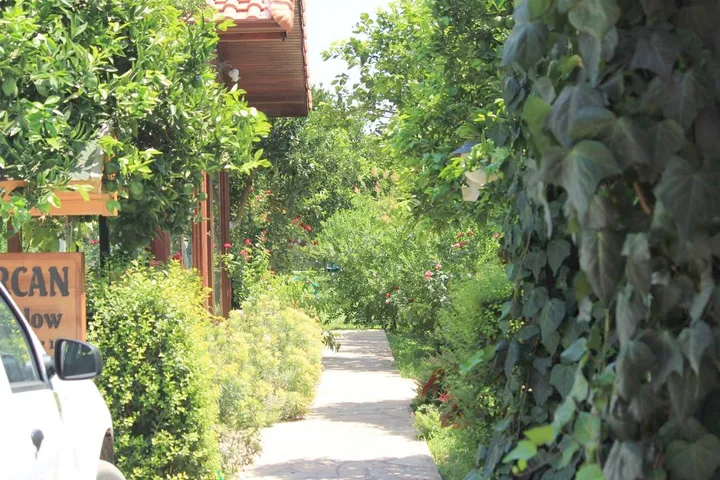Alojamiento y desayuno para 5 personas, con vistas y jardín, Familias con niños - 1