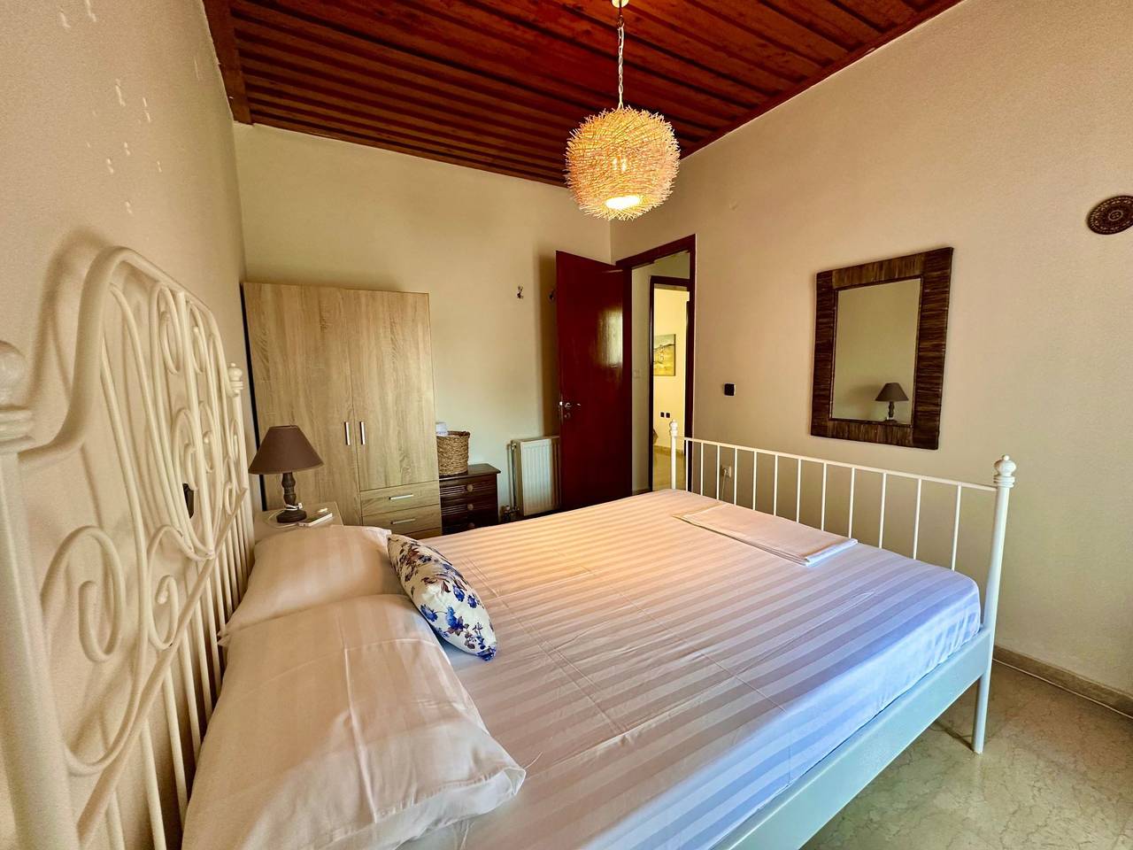 Ganze Wohnung, Apartment mit Meer- und Gartenblick - Genari Beach in Ileia