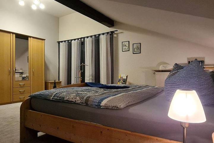 Ferienwohnung für 4 Personen, mit Balkon in der Saarschleife - 2