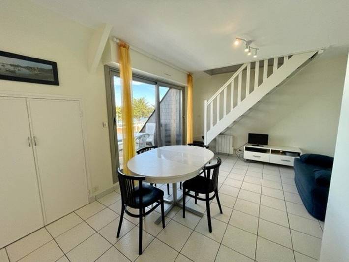 Ganzes Studio, Studio mit Mezzanine in Quiberon - 4 Pers., 2 Balkone, Parkplatz, Haustiere erlaubt in Quiberon, Côte des Mégalithes