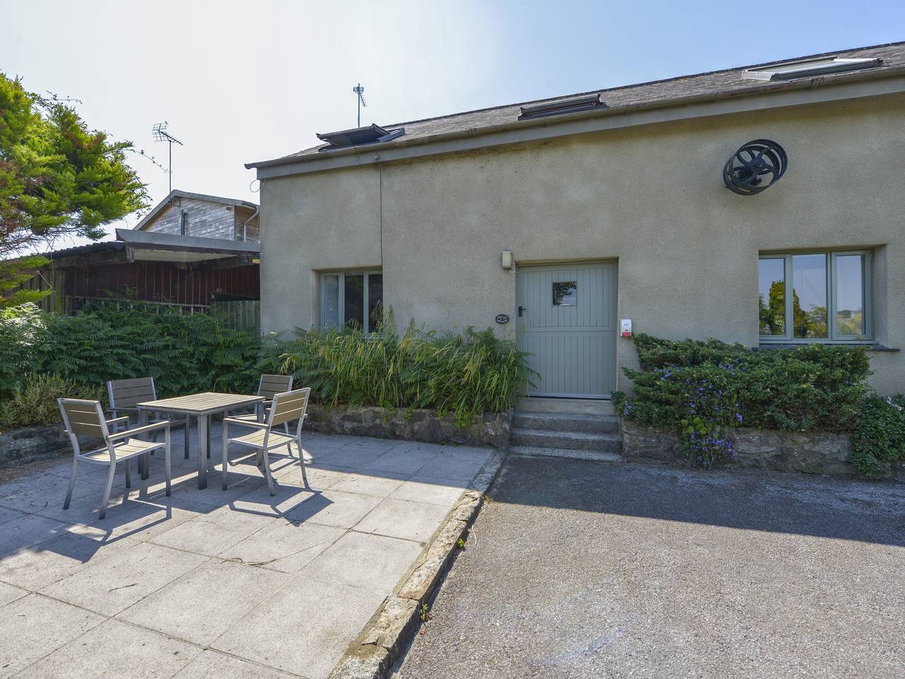 Oak Leaves Cottage in Newton Abbot, Devon