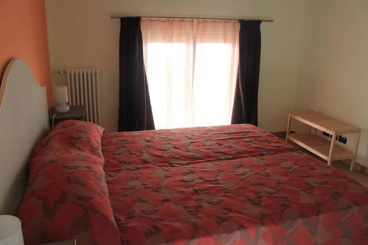 Gîte pour 6 personnes, avec terrasse et jardin à Serralunga d'Alba - 3