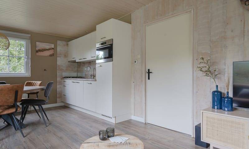 Ferienhaus für 5 Personen, mit Balkon/Terrasse und Seeblick sowie Terrasse und Sauna in Ouddorp - 4