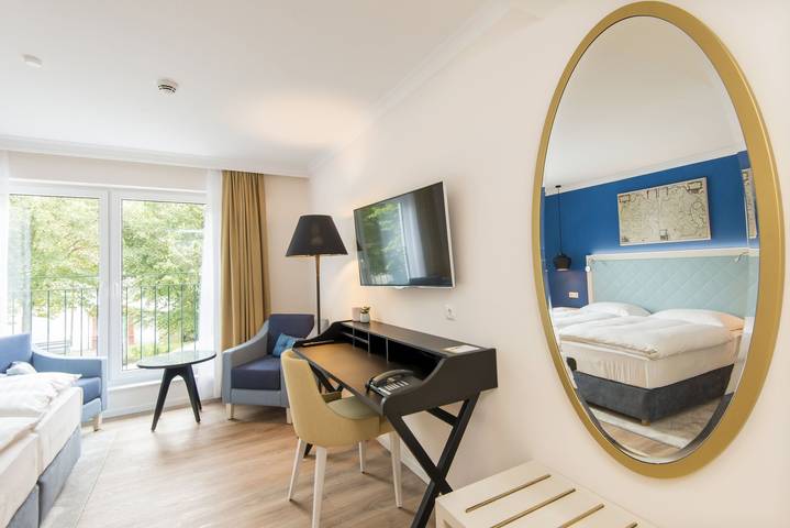 Boutique-Hotel Zur alten Post Neubau - Großes Wohnzimmer in Hafen Büsum, Büsum