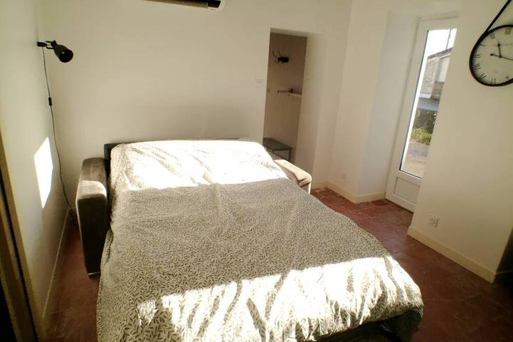 Gîte pour 4 personnes, avec jardin à Civaux - 3