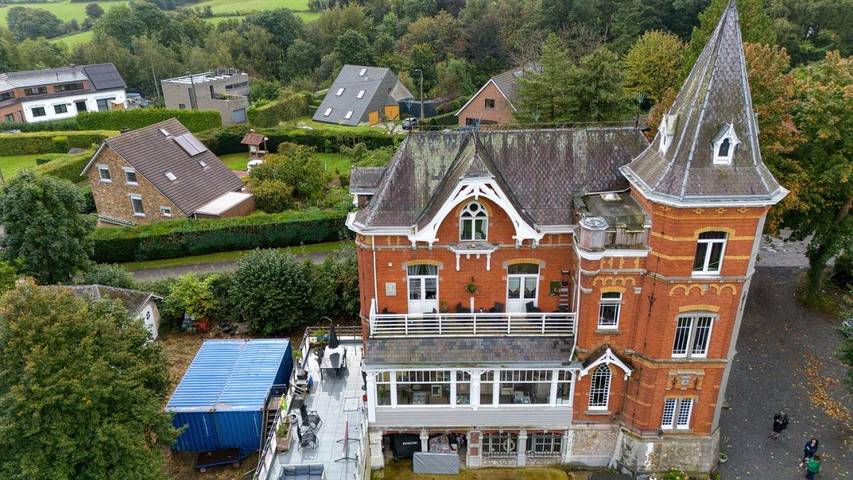 Location de vacances pour 2 personnes, avec piscine ainsi que vue et jardin à Verviers - 4