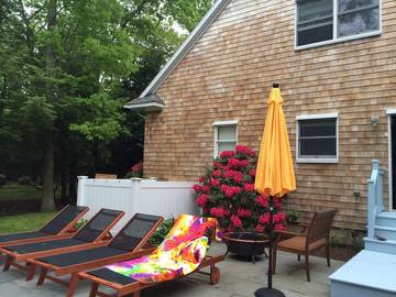 Vacation Home for 9 Guests in Springs, North Fork, Picture 1