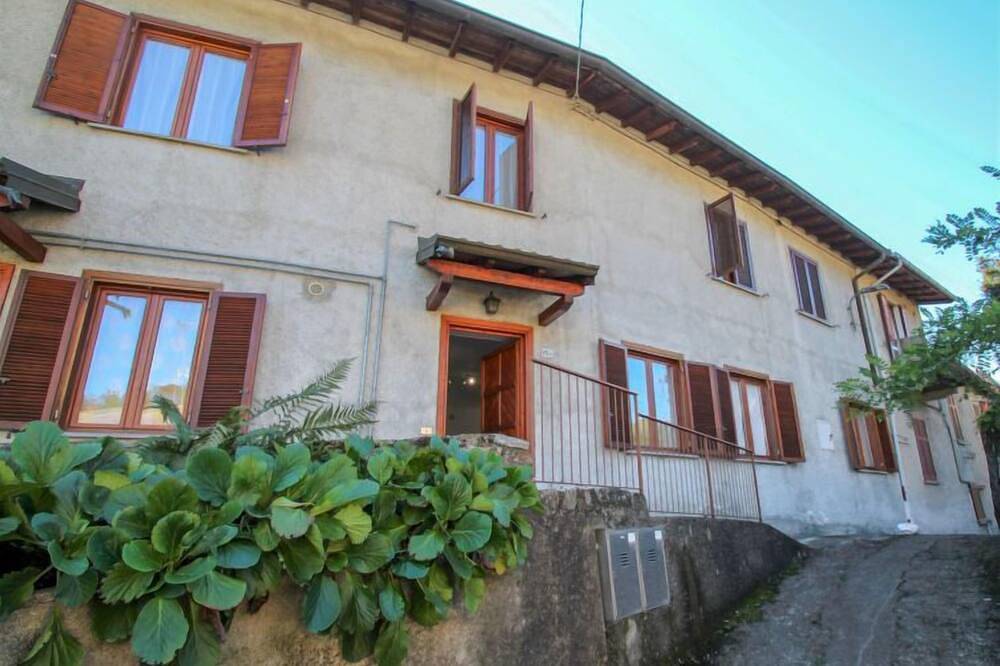 Vakantiehuis Angela by Interhome in Castelveccana, Lago Maggiore (Lombardy)
