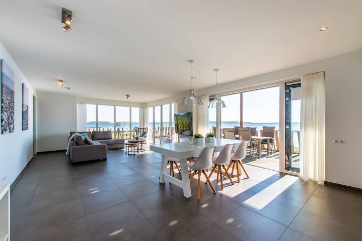 Appartement de vacances pour 6 personnes, avec sauna et jardin