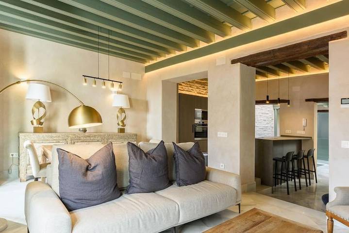 Casa rural para 12 personas, con Balcón además de Terraza y Vistas en Tomares - 2