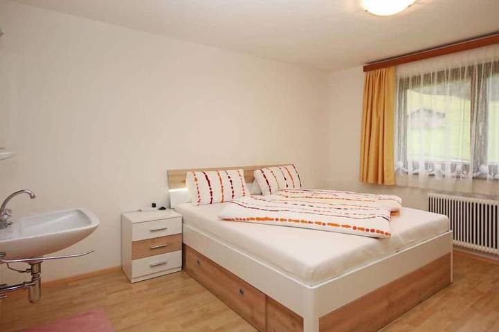 Location de vacances pour 8 personnes, avec balcon à Gries am Brenner - 2