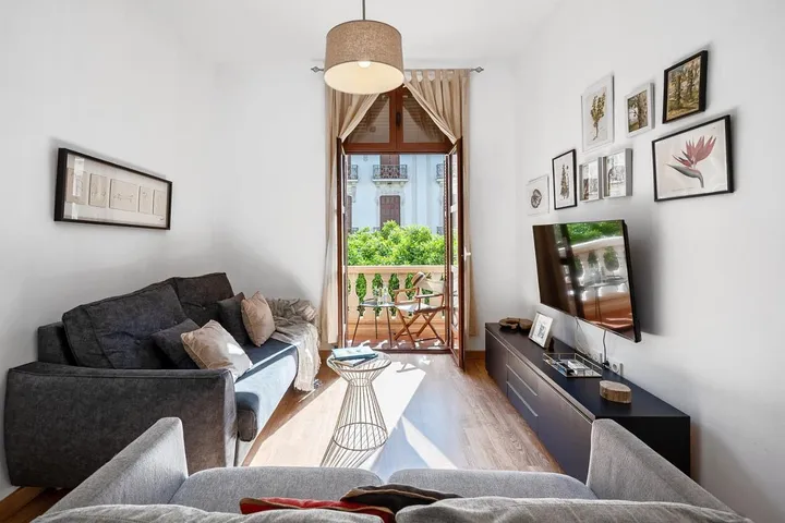 Apartamento de vacaciones para 5 personas, con balcón - 1