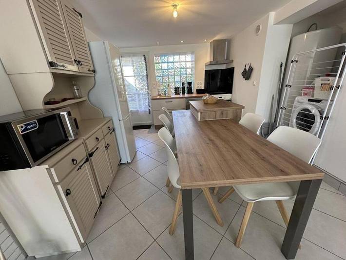 Gîte pour 4 personnes, avec Jacuzzi et Terrasse ainsi que Jardin et Sauna