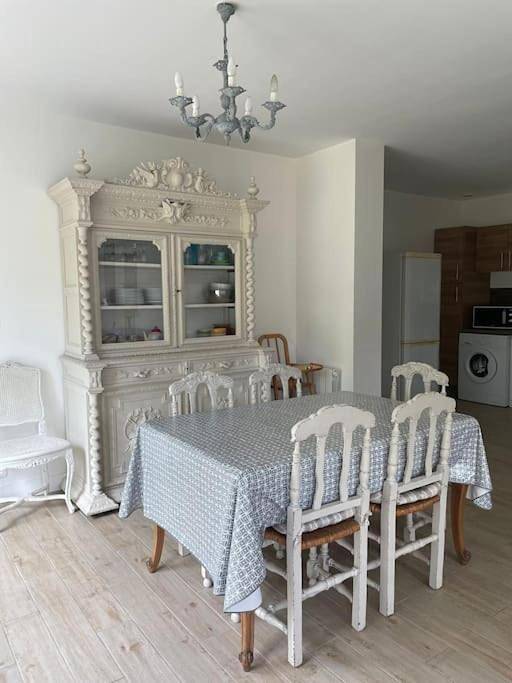 Two-Bedroom House in Brinon-sur-Sauldre, Sologne