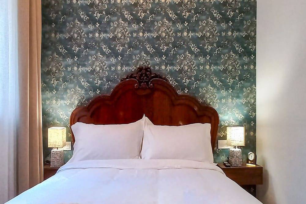 Entire apartment, Casón De Los López Apartments Imperial in Toledo, Toledo Province