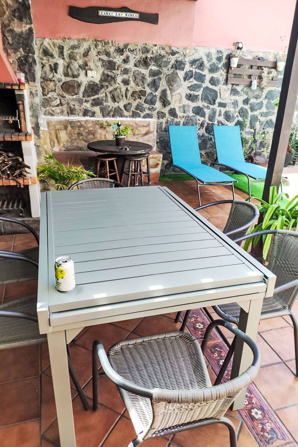 La Marea - La Marea 100.1 in Bajamar, San Cristóbal de La Laguna