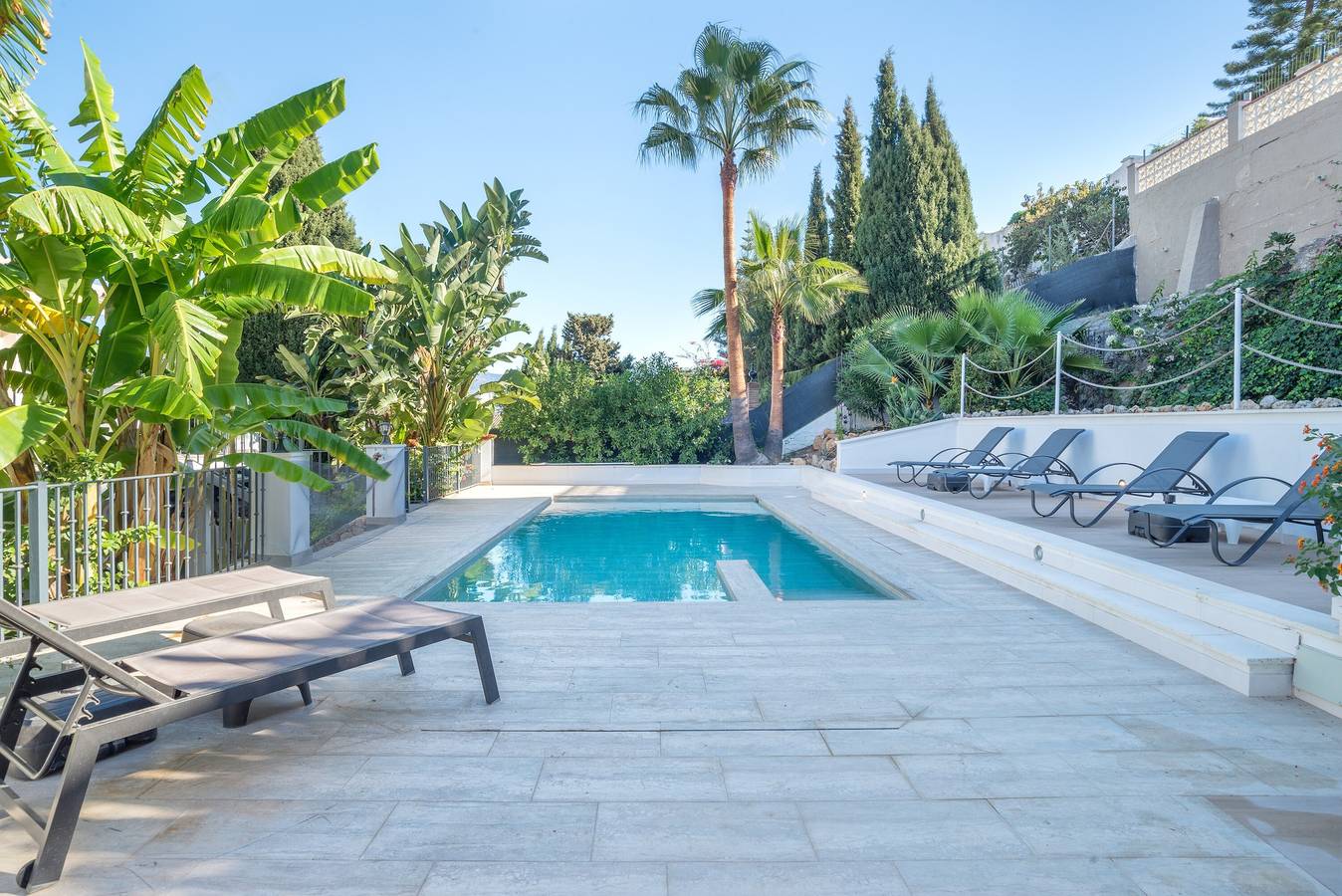 Villa 'Jazmín' con vistas a la montaña, Wi-Fi y aire acondicionado in Mijas Costa, Mijas