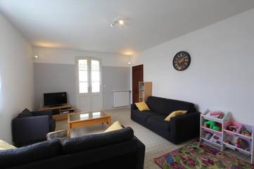 Gîte pour 8 personnes, avec terrasse et jardin à Saint-Denis-du-Payré