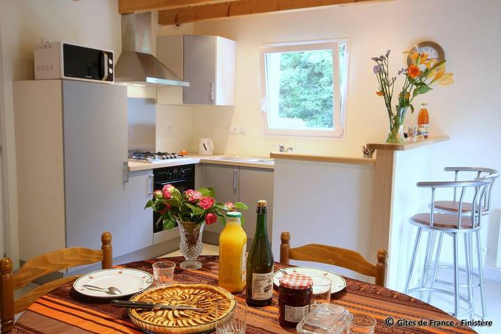 Casa de huéspedes para 5 personas, con terraza y jardín - 1
