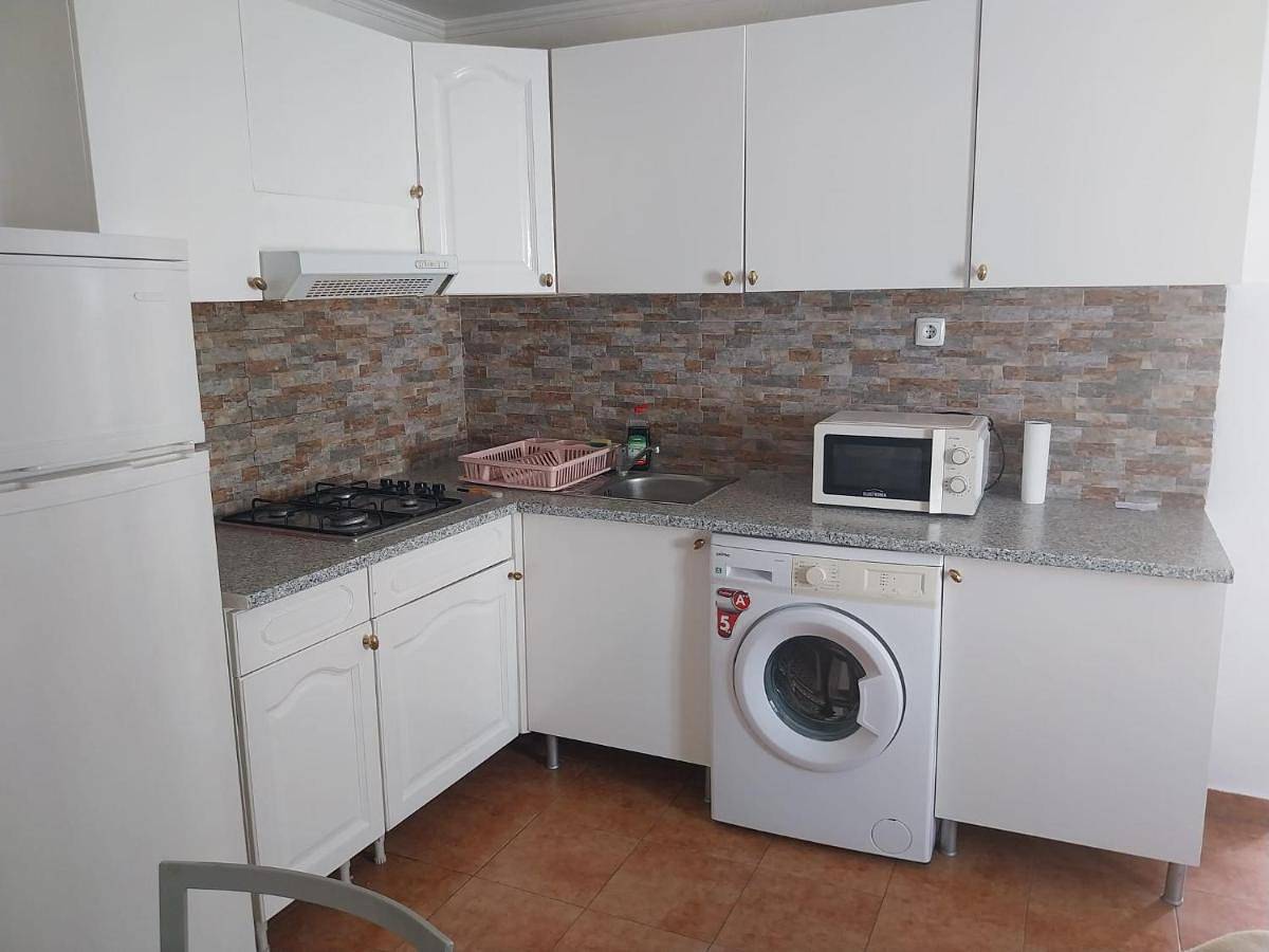 Apartamento inteiro, One-Bedroom Apartment in Ermidas-Sado, Alentejo Litoral