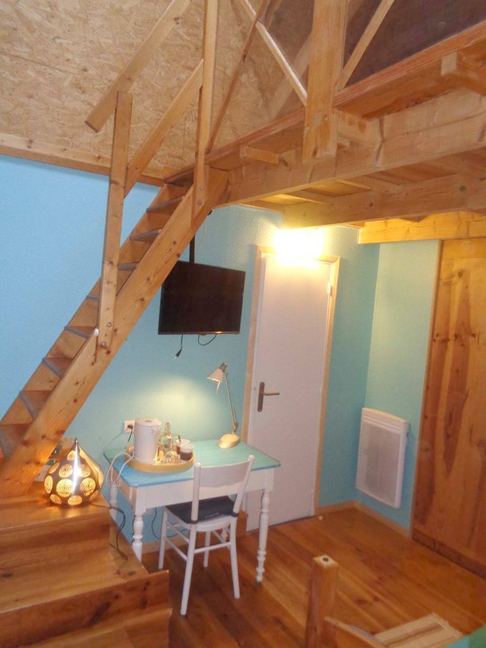Double Room with Private Bathroom in Lanvéoc, Iroise
