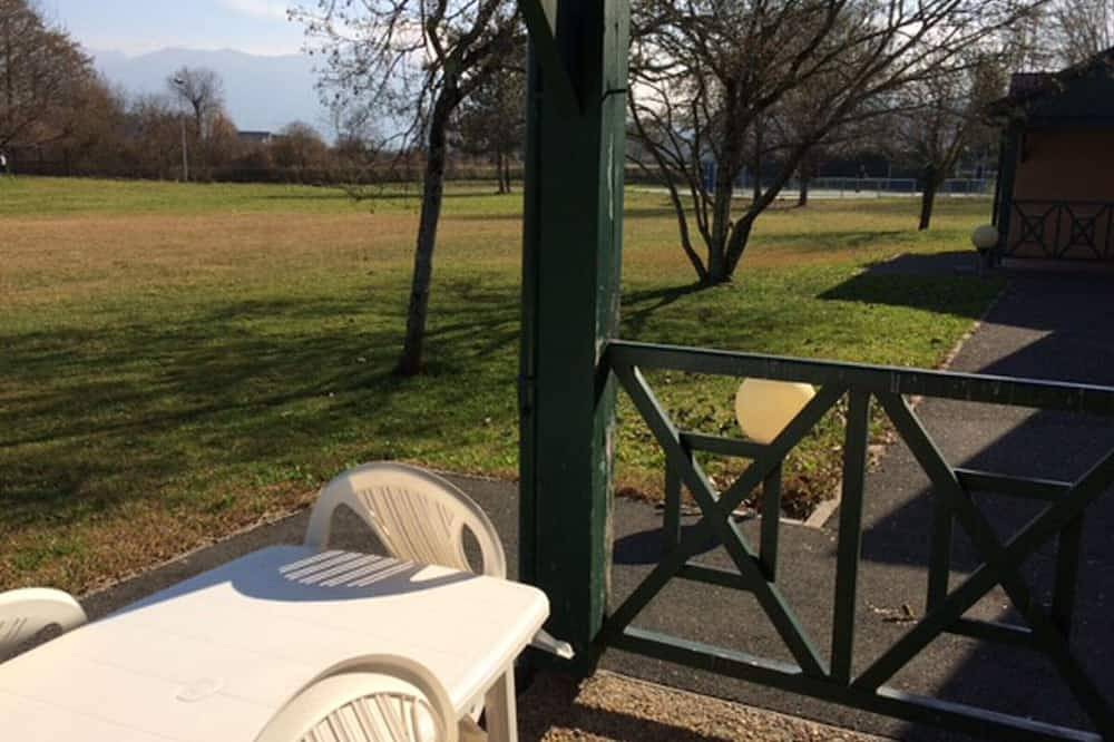 Chalet con terraza para 4 personas en Oloron-Sainte-Marie in Oloron-Sainte-Marie, Béarn