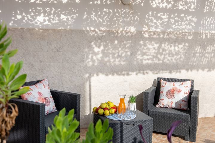 Apartamento para 5 personas, con Balcón y Jardín en Mar Adriatico