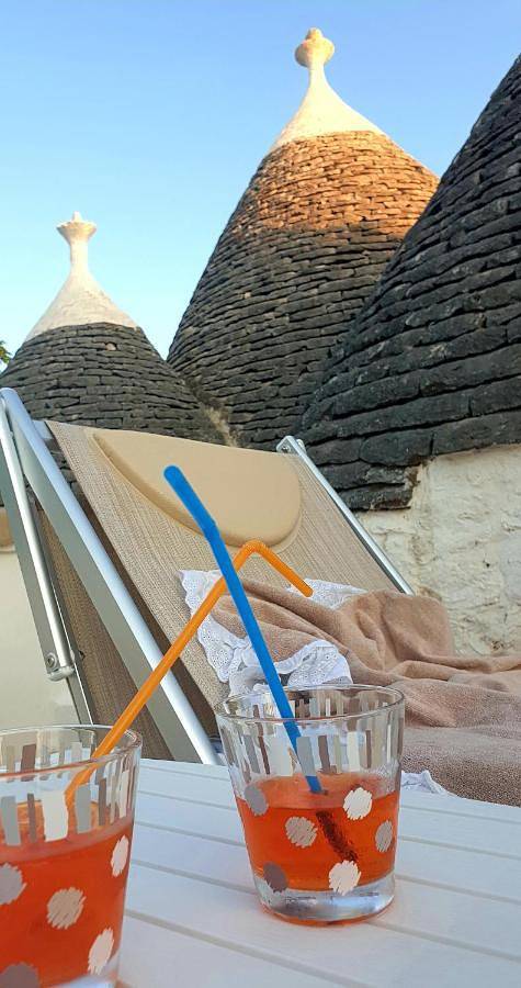 Trullo per 4 persone, con giardino e panorama a Ceglie Messapica