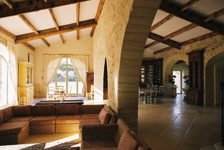 Gîte pour 14 personnes, avec terrasse ainsi que jardin et piscine, animaux acceptés dans le Gard - 3