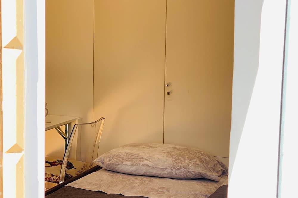 Ganze Wohnung, Felicia's corner studio apartment 2 steps from the sea in Massa Lubrense, Sorrento Coast